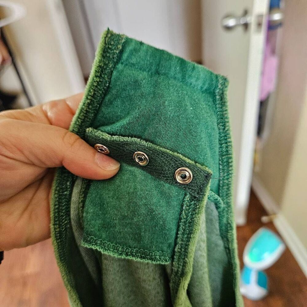 NWT Intimately Free People Make My Baby Stay Green Velvet Bodysuit - Picture 6 of 9